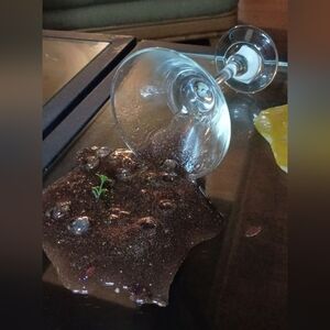Clear Stemmed Wine Glass with Glitter (Fake Spill Decor)